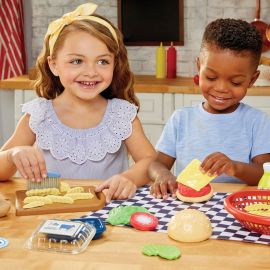 Little Tikes - Creative Chefs Cheese burger &  Fries Kit